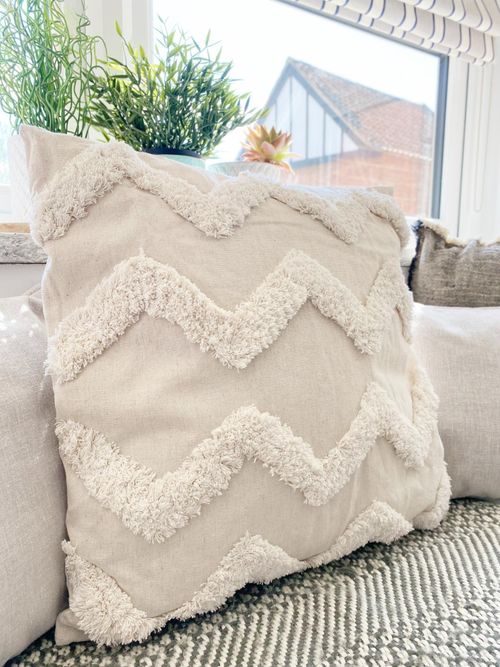 Chevron Textured Tufted Cushion