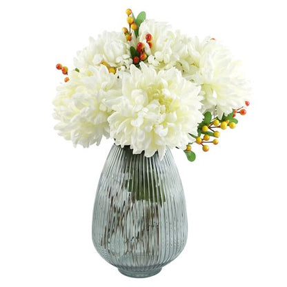 White Extra Large Reflex Chrysanthemum Stem